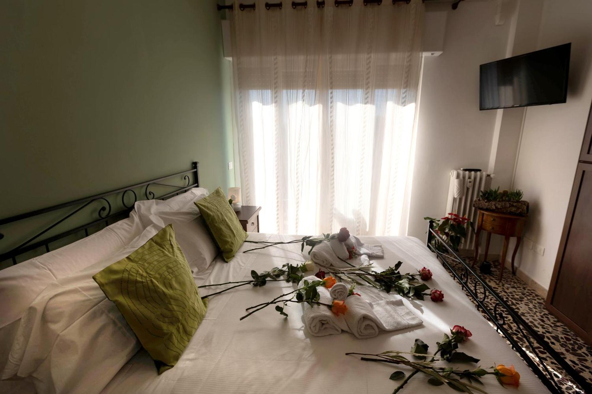 Florence Oasis Ngoại thất bức ảnh